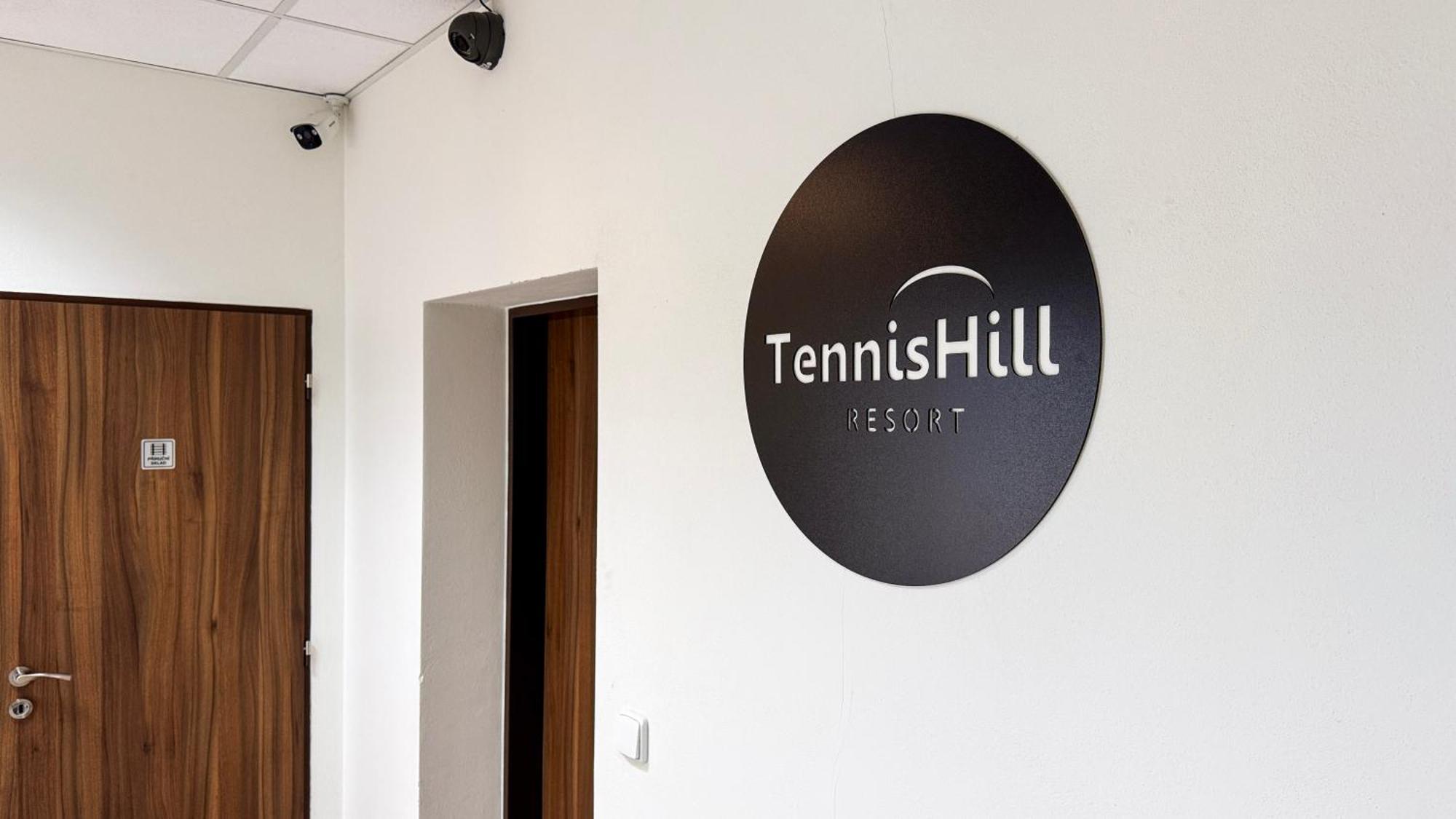 Tennishill Havirov 호텔 외부 사진